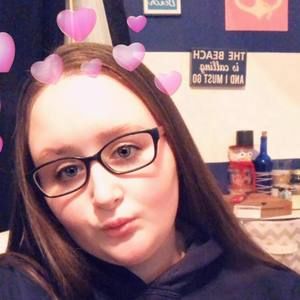 Meet your Posher, Carla